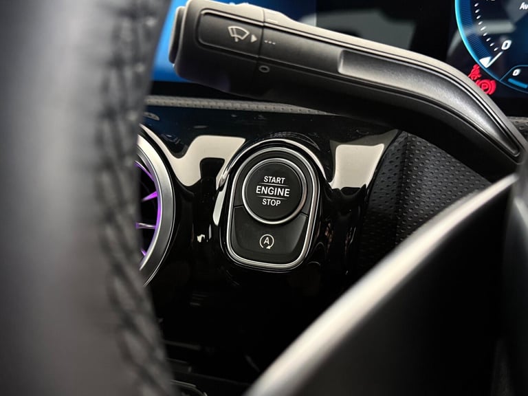  Mercedes-Benz CLA 2.0 CLA220d AMG Line (Premium Plus 2) Coupe 8G-DCT Euro 6 (s/s) 4dr Diesel Aut...