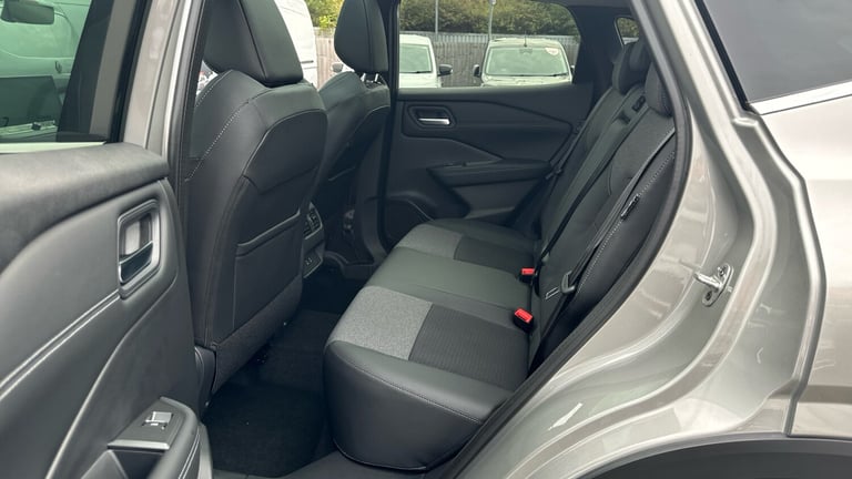2025 Nissan Qashqai 1.3 DiG-T MH N-Connecta 5dr Petrol Hatchback Hatchback Petrol Manual