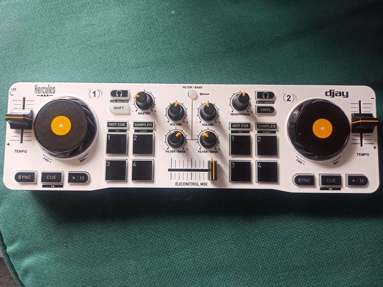 image for Hercules DJControl Mix - DJ with your phone