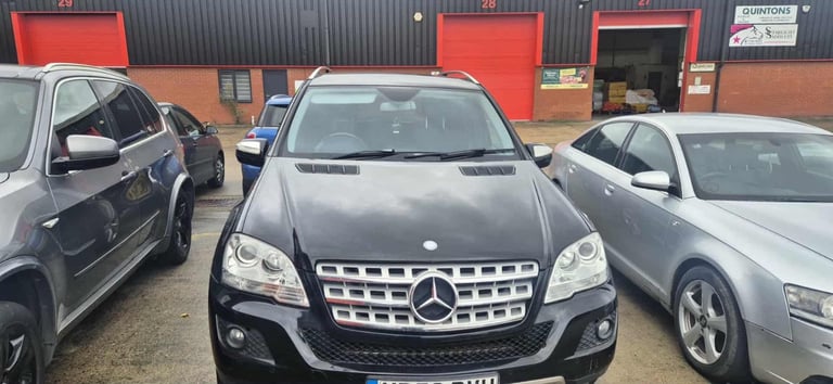 image for Mercedes-Benz, M CLASS, Estate, 2010, Semi-Auto, 2987 (cc), 5 doors