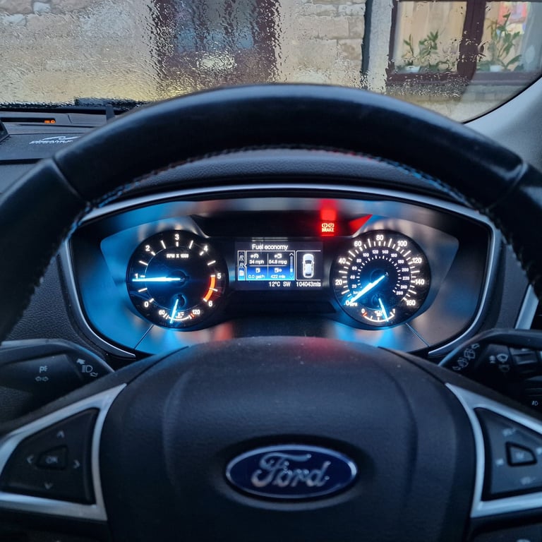 Ford, MONDEO, Hatchback, 2016, Manual, 1499 (cc), 5 doors