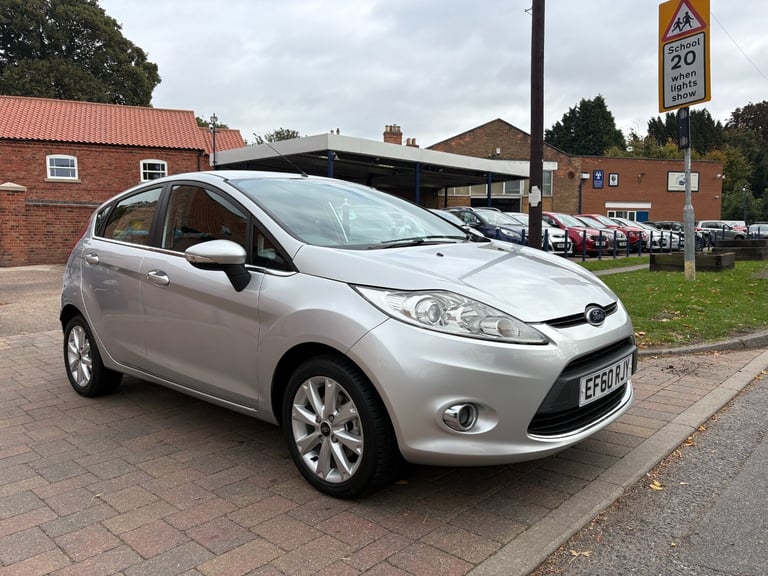 image for 2011 Ford Fiesta 1.4 Zetec 5dr HATCHBACK Petrol Manual