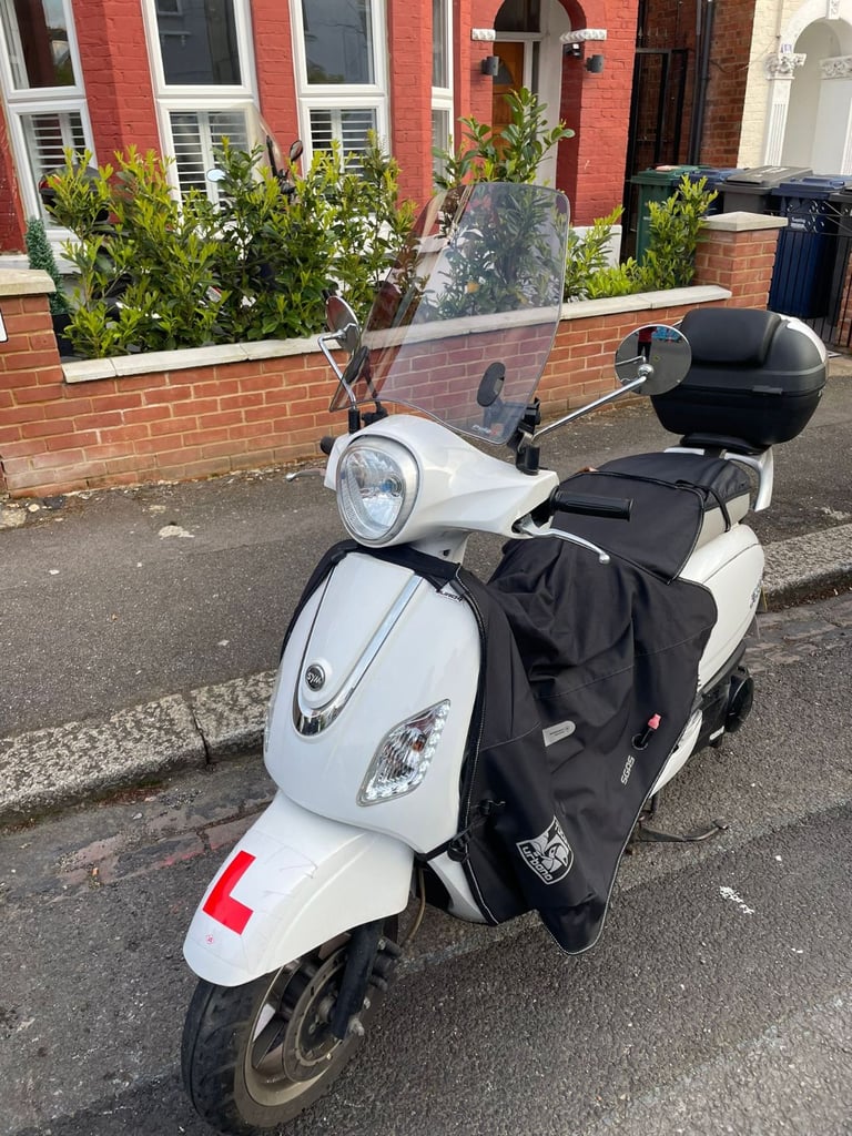 SYM, FIDDLE, 2018, 125cc MOPED FOR SALE  - vespa lookalike