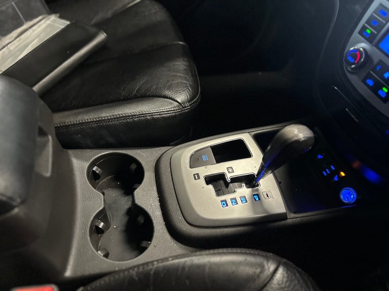 Hyundai, SANTA FE, Estate, 2011, Semi-Auto, 2199 (cc), 5 doors