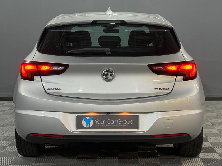 VAUXHALL ASTRA 1.4i Turbo Elite Nav Euro 6 5dr 2017