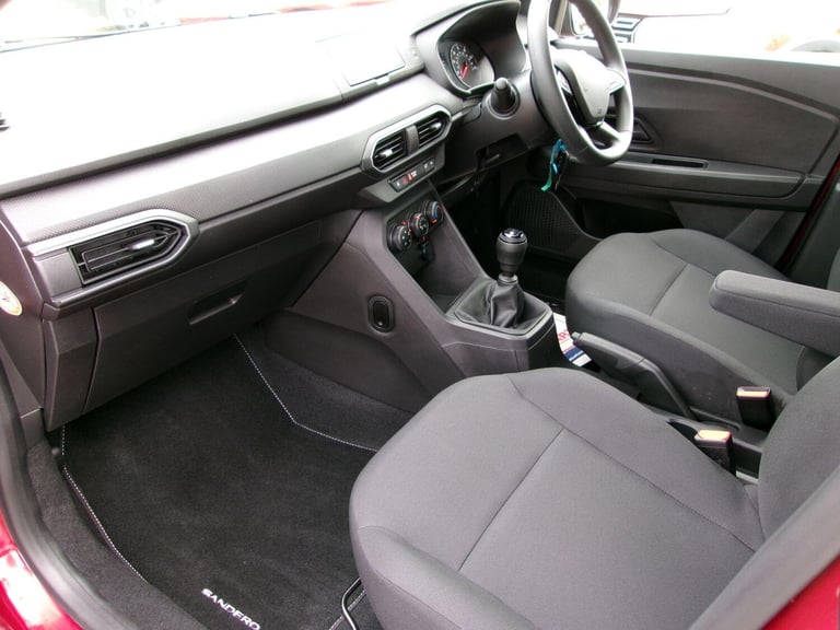 2023 Dacia Sandero 1.0 TCe Essential Euro 6 (s/s) 5dr HATCHBACK Petrol Manual