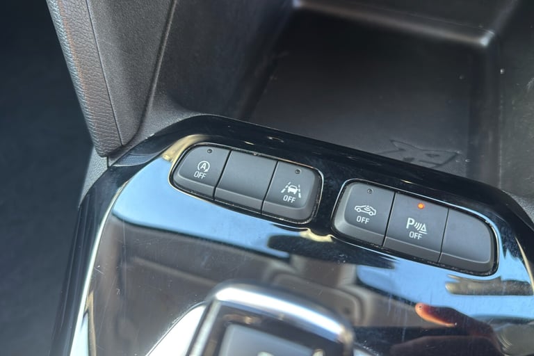  Vauxhall Corsa 1.2 Turbo Elite Hatchback 5dr Petrol Auto Euro 6 s/s 100 Ps