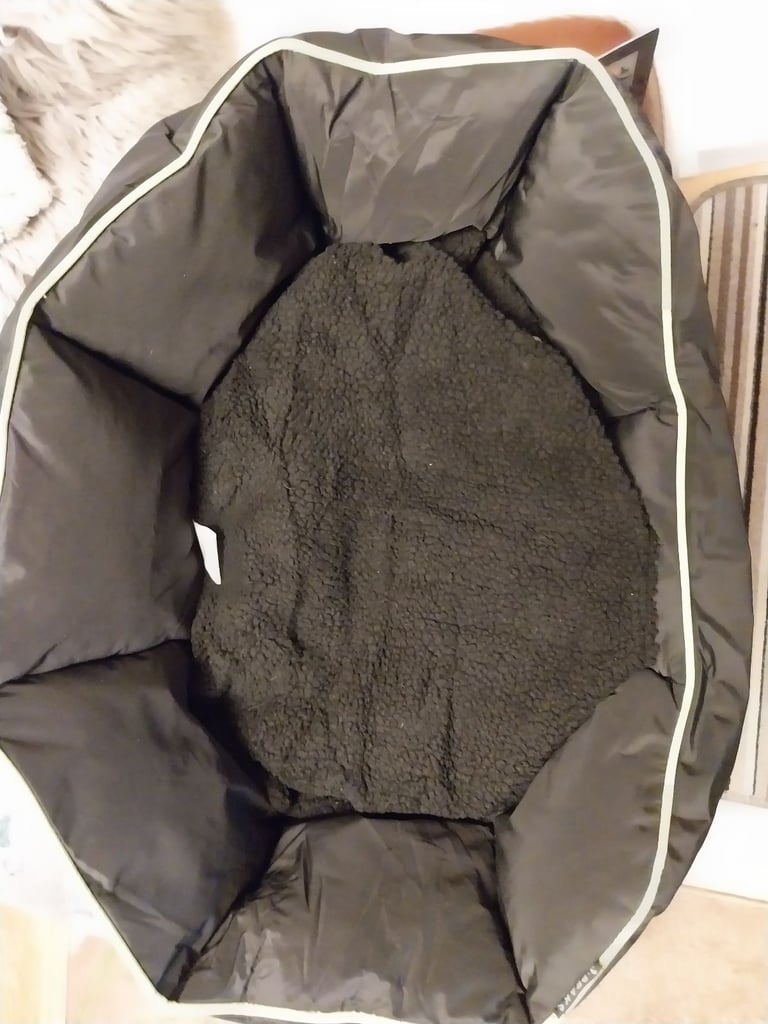 3 peaks plastic bed liner