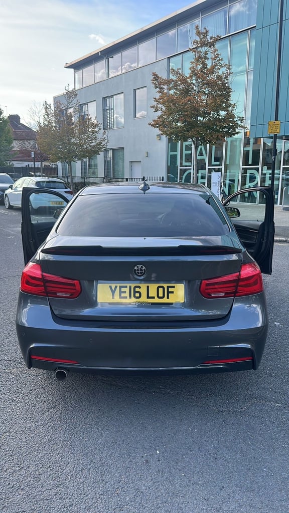 BMW 3 Series 318d M Sport | Top Spec | Harman Kardon | Heated Bucket Seats | Immaculate