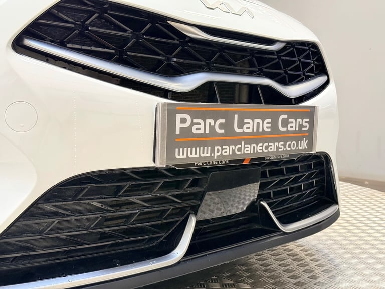 2022 Kia Pro Ceed Kia ProCeed GT-Line Estate ISG  Fusion White  49 900 Miles 