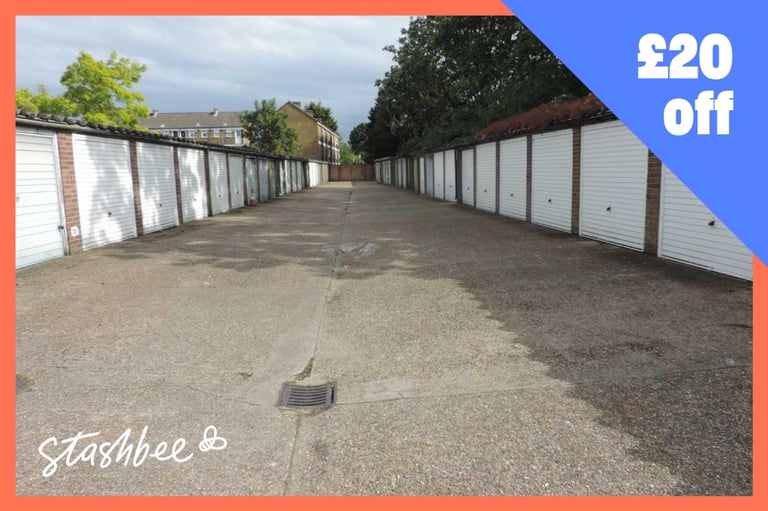 Fantastic 128 Sq Ft Garage available to rent in London (IG4)