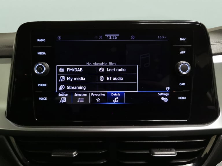 2022 Volkswagen T-Roc 1.5 TSI Life SUV 5dr Petrol DSG Euro 6 (s/s) (150 ps) - BLUETOOTH - PARK SE...