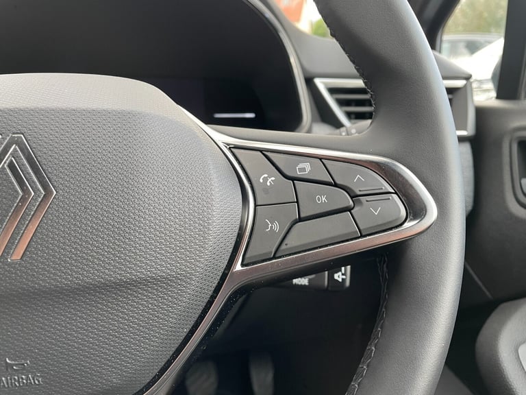 2025 Renault Clio 1.0 TCe 90 Techno 5dr Hatchback Petrol Manual