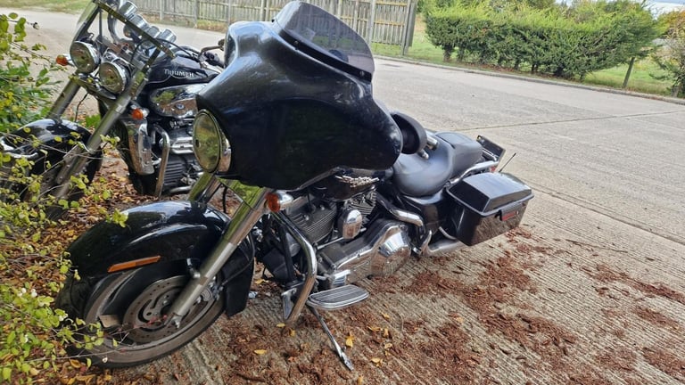 2006 06 HARLEY DAVIDSON FLHX STREET GLIDE 1450 BLACK CLASSIC CRUISER TOURER