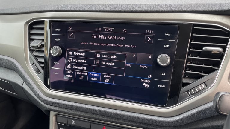 2020 Volkswagen T Roc 1.5 TSI EVO SE 5dr - Parking Sensors - App Connect