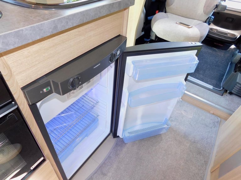 Elddis Majestic 120 Peugeot 2.2 Hdi Euro 6. LUXURY 2 Berth RL Motorhome for Sale