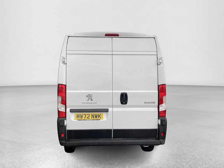 2022 Peugeot Boxer 2.2 BlueHDi 335 Professional L3 H2 Euro 6 (s/s) 5dr PANEL VAN Diesel Manual