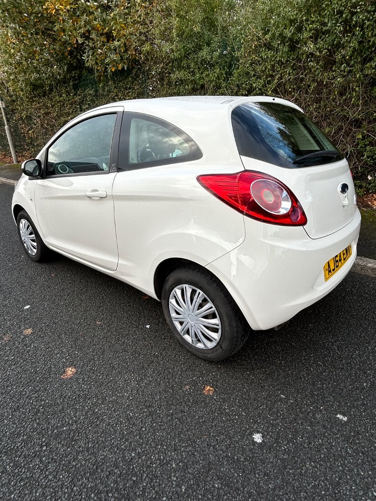 Ford, KA, Hatchback, 2015, Manual, 1242 (cc), 3 doors