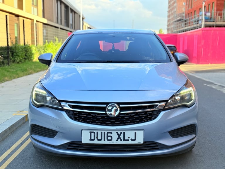 2016 Vauxhall Astra 1.6 CDTi 16V Design 5dr HATCHBACK Diesel Manual