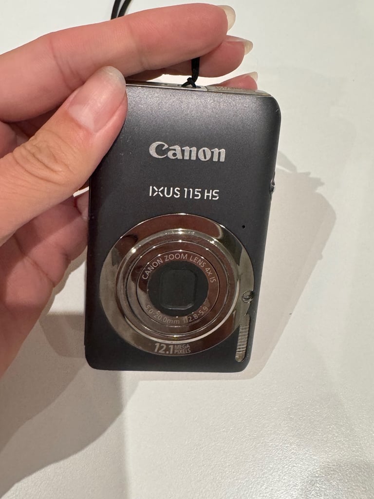 image for Canon Ixus 115 HS digital camera 