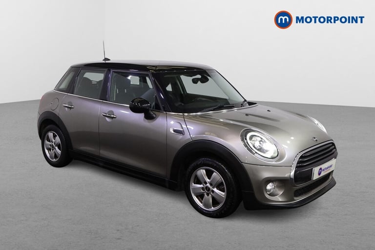 image for 2019 MINI Hatch 1.5 Cooper Classic II 5dr Auto Hatchback Petrol Automatic