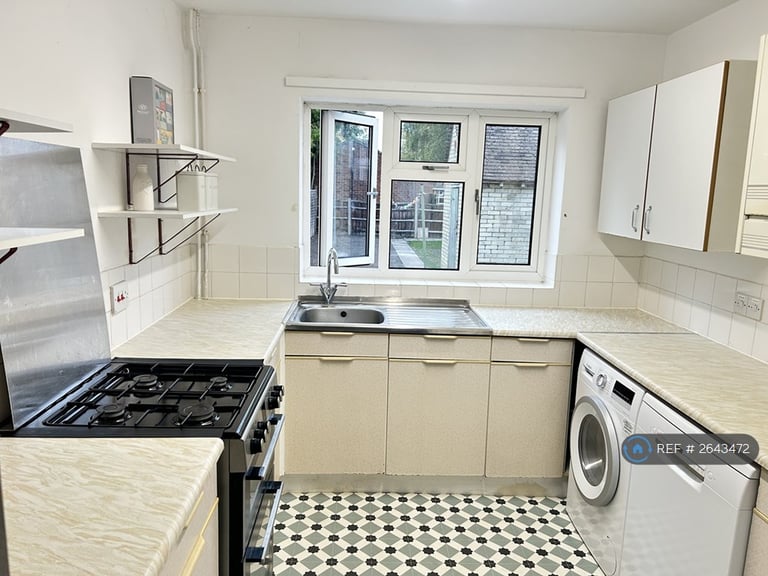 3 bedroom house in Brooks Road, Cambridge, CB1 (3 bed) (#2643472)