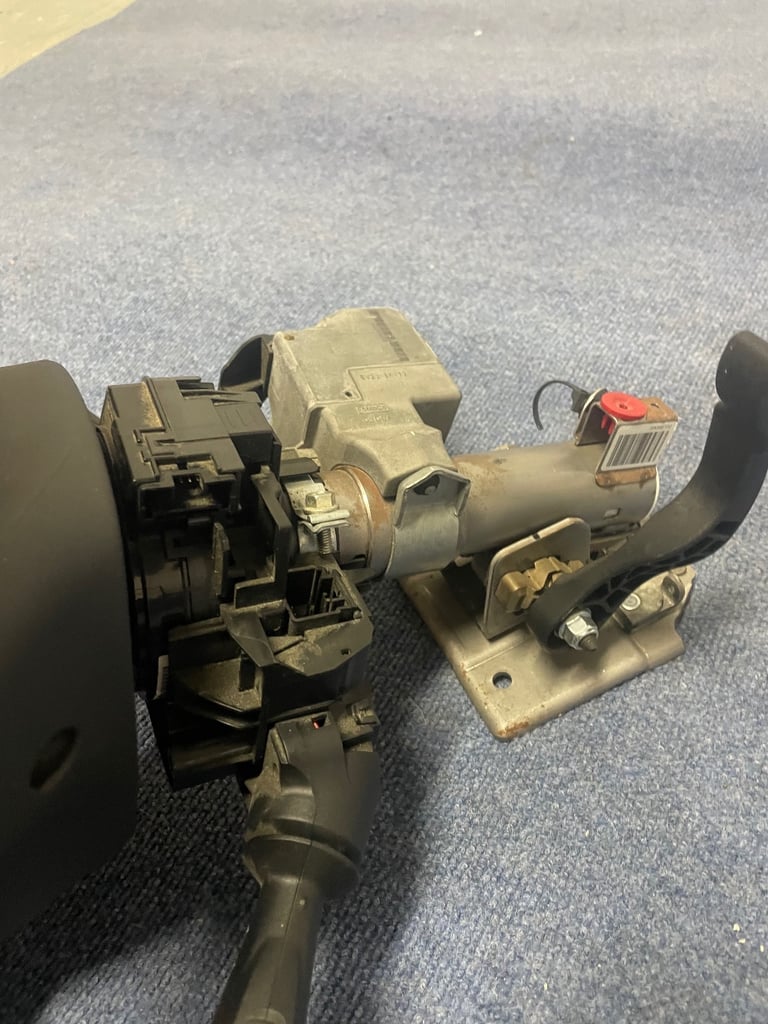 Ford Fiesta ST180 Steering Column & Steering Wheel Assembly – Complete OEM Kit