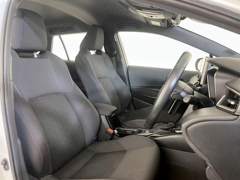2022 Toyota Corolla 2.0 VVT-i Hybrid Icon 5dr CVT ESTATE PETROL/ELECTRIC Automatic