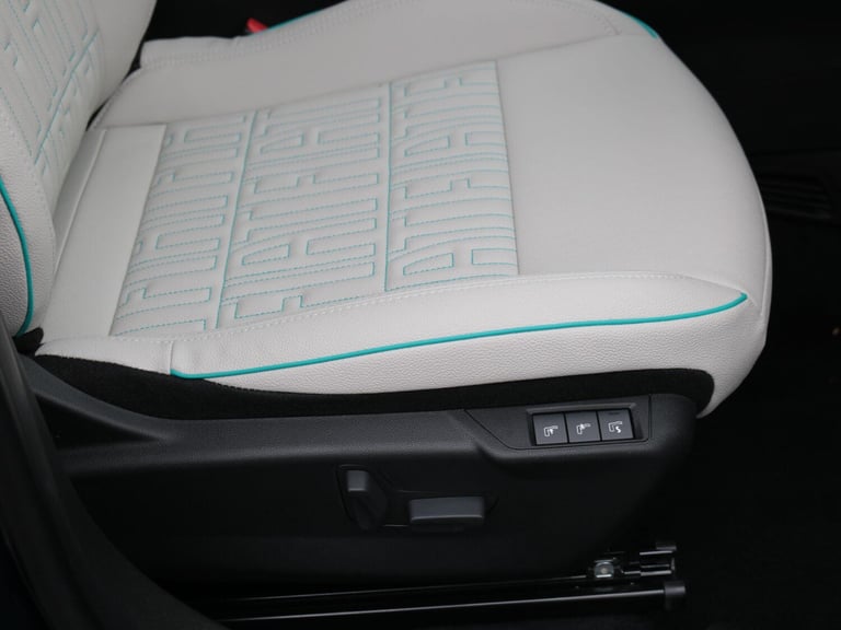 2025 Fiat 600 1.2 Hybrid 48V La Prima 5dr eDCT-6 HATCHBACK PETROL Automatic