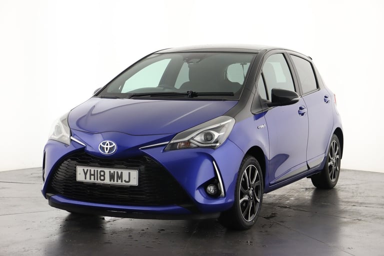 2018 Toyota Yaris 1.5 Hybrid Red Bi-tone 5dr CVT HATCHBACK PETROL/ELECTRIC Automatic