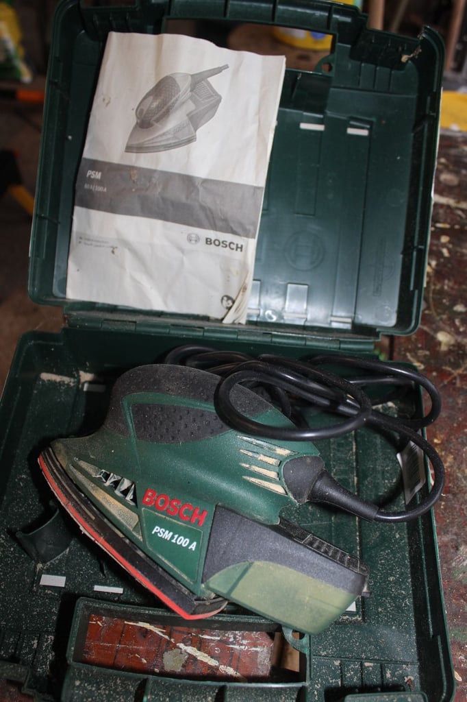 Garage sale of power tools. Drill / electric saw / sander / staple + nail gun / drill / lawn mower