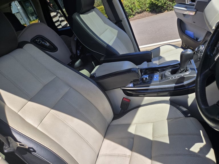 Land Rover, RANGE ROVER SPORT, Estate, 2010, Semi-Auto, 3630 (cc), 5 doors