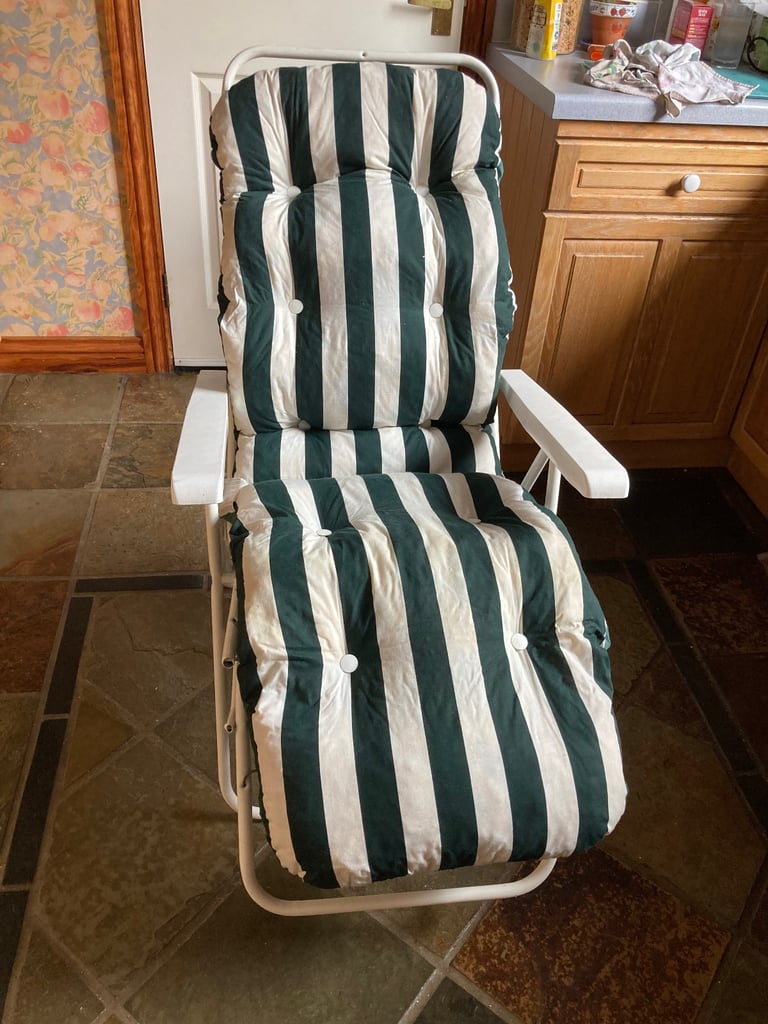 Reclining padded Sun loungers x 2