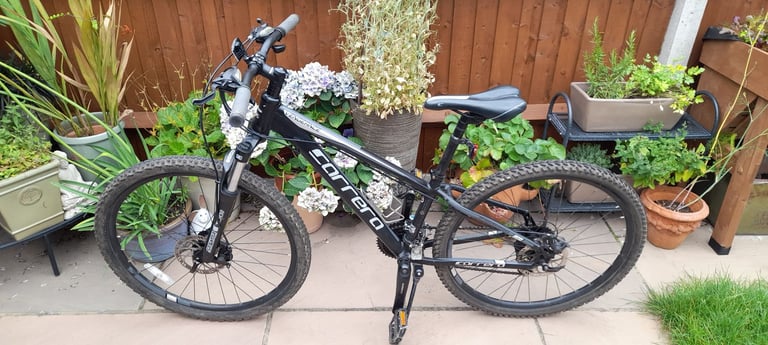 Carrera Vengeance junior mountain bike