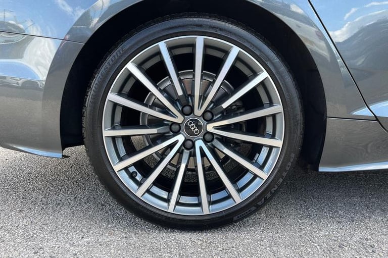 2022 Audi A5 35 TFSI S Line 5dr S Tronic ** Heated Seats - Electric Tail Gate ** SEMI-AU Hatchbac...