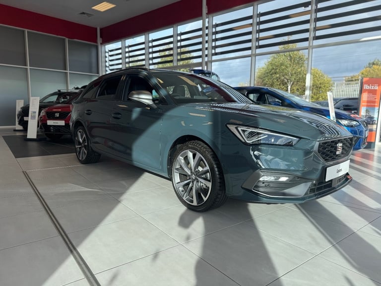 2025 SEAT Leon 1.5 e-Hybrid FR Sport 5dr DSG [DAP] Estate Petrol Parallel PHEV Automatic