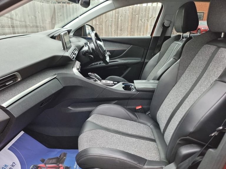 2017 Peugeot 3008 1.2 PureTech Allure SUV 5dr Petrol EAT Euro 6 (s/s) (130 ps) HATCHBACK Petrol A...