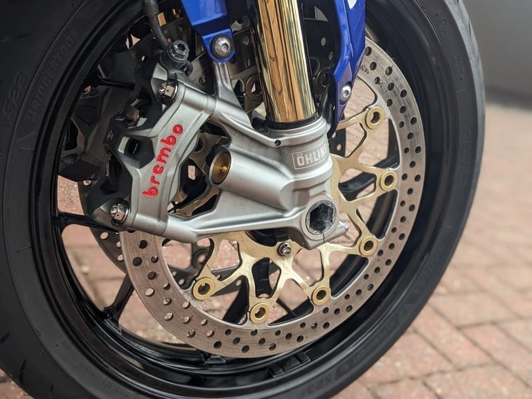 HONDA CBR1000RR-R FIREBLADE SP 30TH ANNIVERSARY 2022 - 2X AKRAPOVICS - EXTRAS