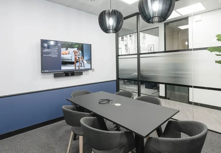 *Camden* Private Serviced Offices: Units from 3 to 350 desks for rent NW1