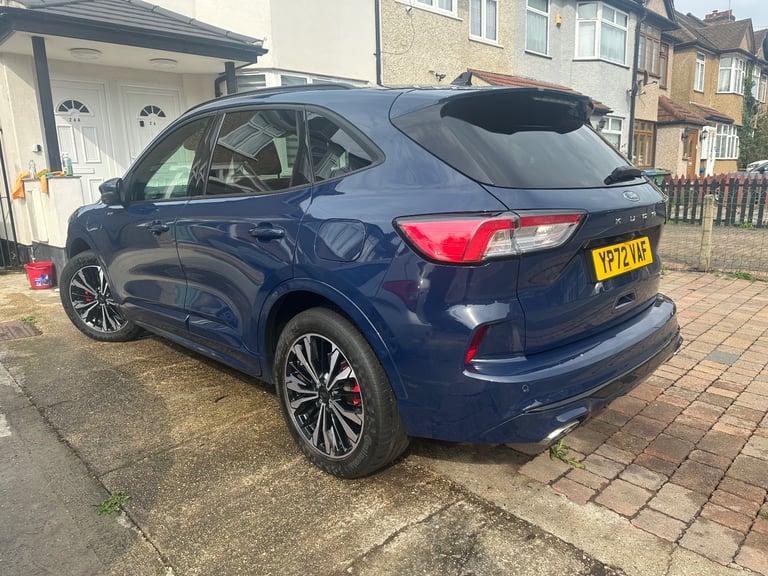 Ford, KUGA, Hatchback, 2022, Other, 2496 (cc), 5 doors