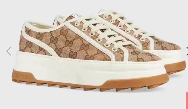 image for Gucci trainers brand new with all packaging size 7 