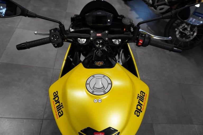 Aprilia Tuono 660, 2024, Yellow with just 1166miles