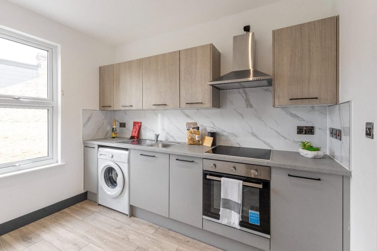 Company Let Accepted - 5 ensuite rooms. Available in London N1