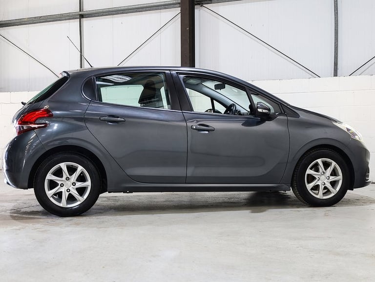 2016 Peugeot 208 1.6 BlueHDi Active 5dr HATCHBACK DIESEL Manual