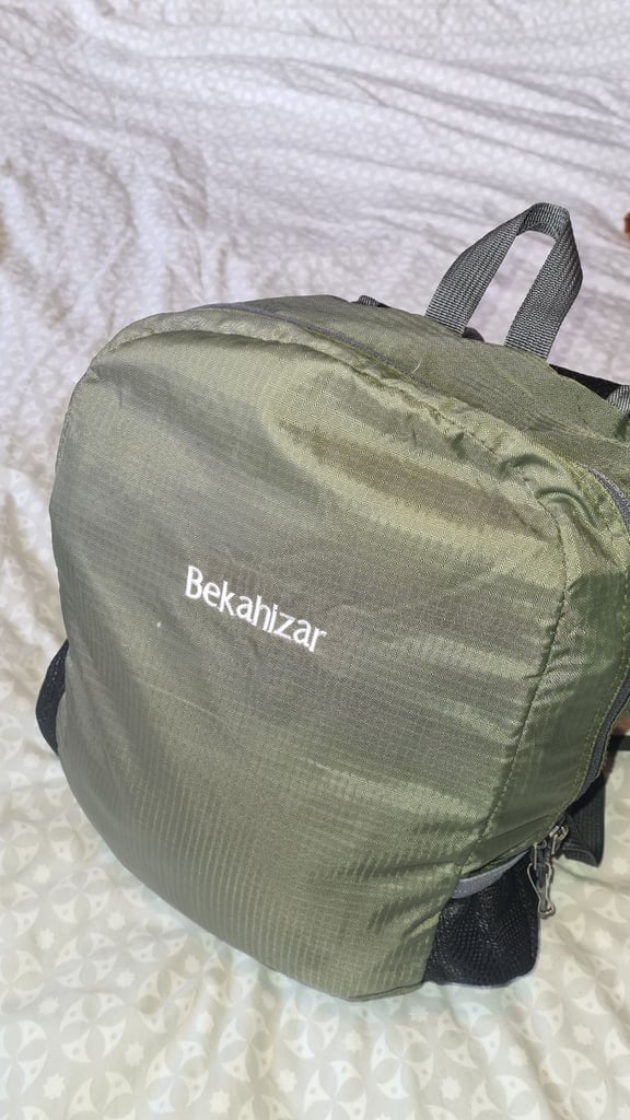 Bekahizar uber lightweight khaki green rucksack very good condition. 