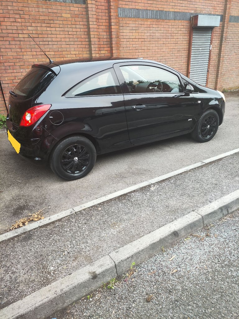 Vauxhall Corsa's (Long MOTS) ULEZ & CAZ Compliant