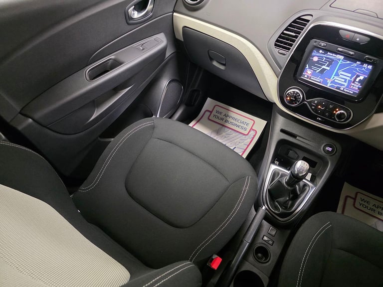 RENAULT CAPTUR 0.9 Iconic TCe 90 MY18 Blue Manual WARRANTY 12 MONTHS MOT