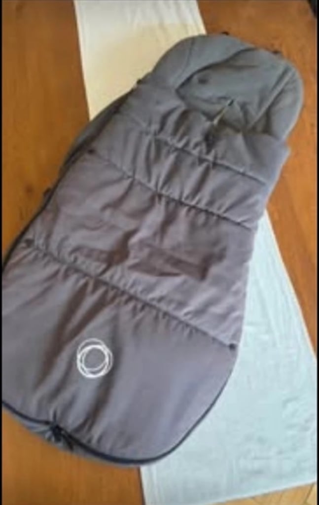 full Bugaboo Donkey Twin set, excellent condition!”