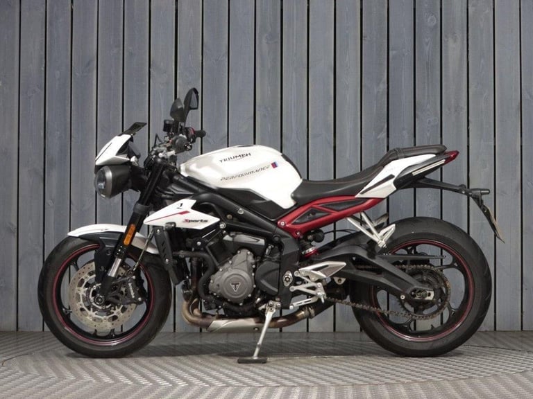 2018 18 TRIUMPH STREET TRIPLE 765 R LOW