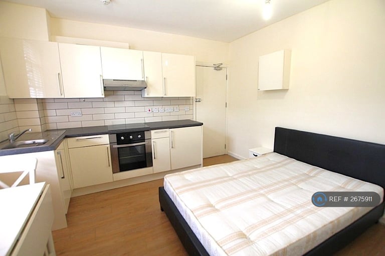 image for Studio flat in Camden, Camden, NW1 (#2675911)